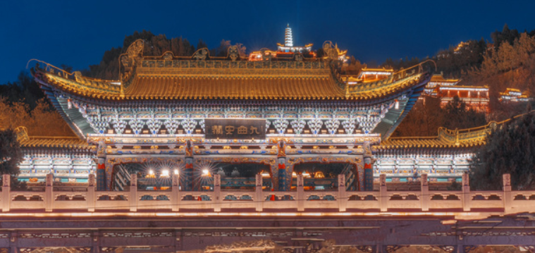 阆中白塔山公园除夕开门吗