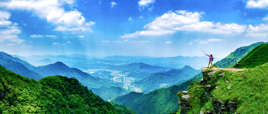 崇山峻岭的意思和造句