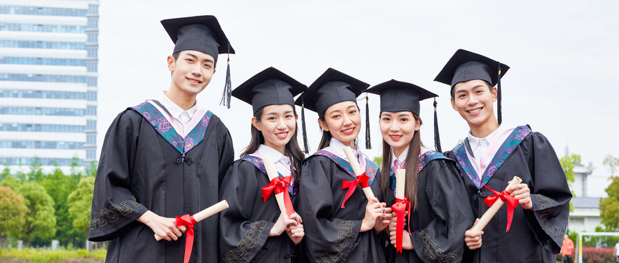大学生政治面貌怎么写？25岁了可以写团员吗？