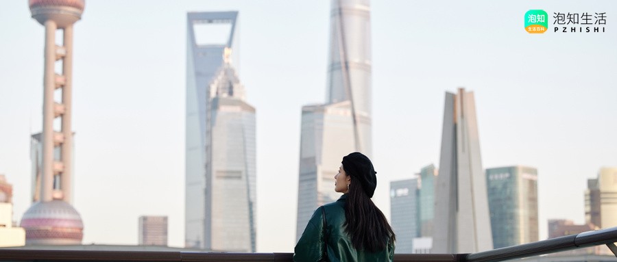 黑色pu皮和杏色pu皮衣哪个好