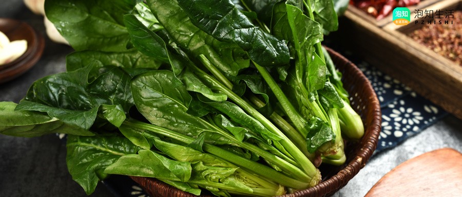 菠菜什么季节吃最好 ？
