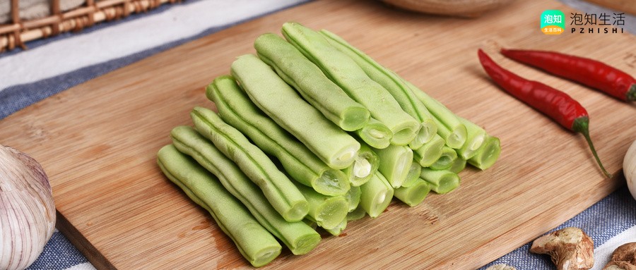 无筋豆开花期能喷钼肥吗