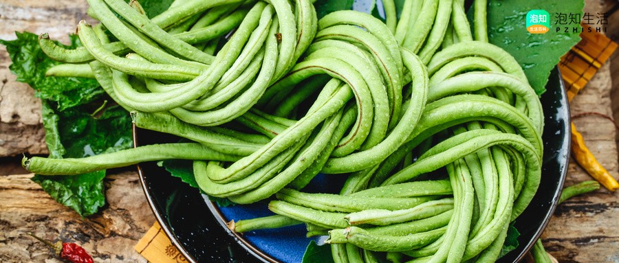 豆角茎杆干黑失绿易断怎么回事？豆角茎断了怎么办