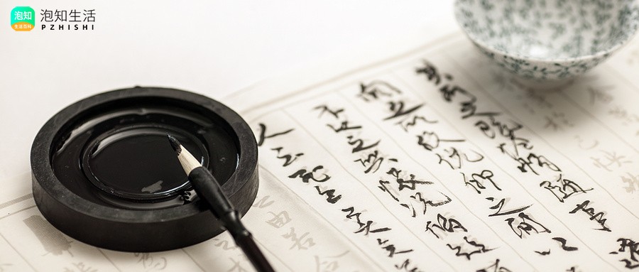 汉代瓦当文字以哪种古代书体为主？汉代瓦当所使用的文字