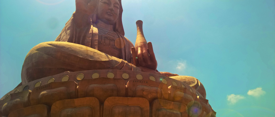 贪念嗔痴的下一句是什么？贪念怎么引起的