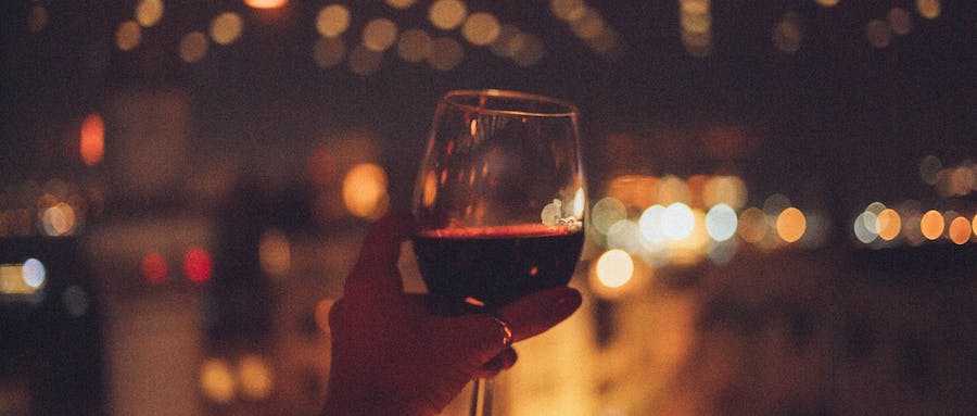 白兰地是属于什么酒？白兰地是属于什么酒多少度